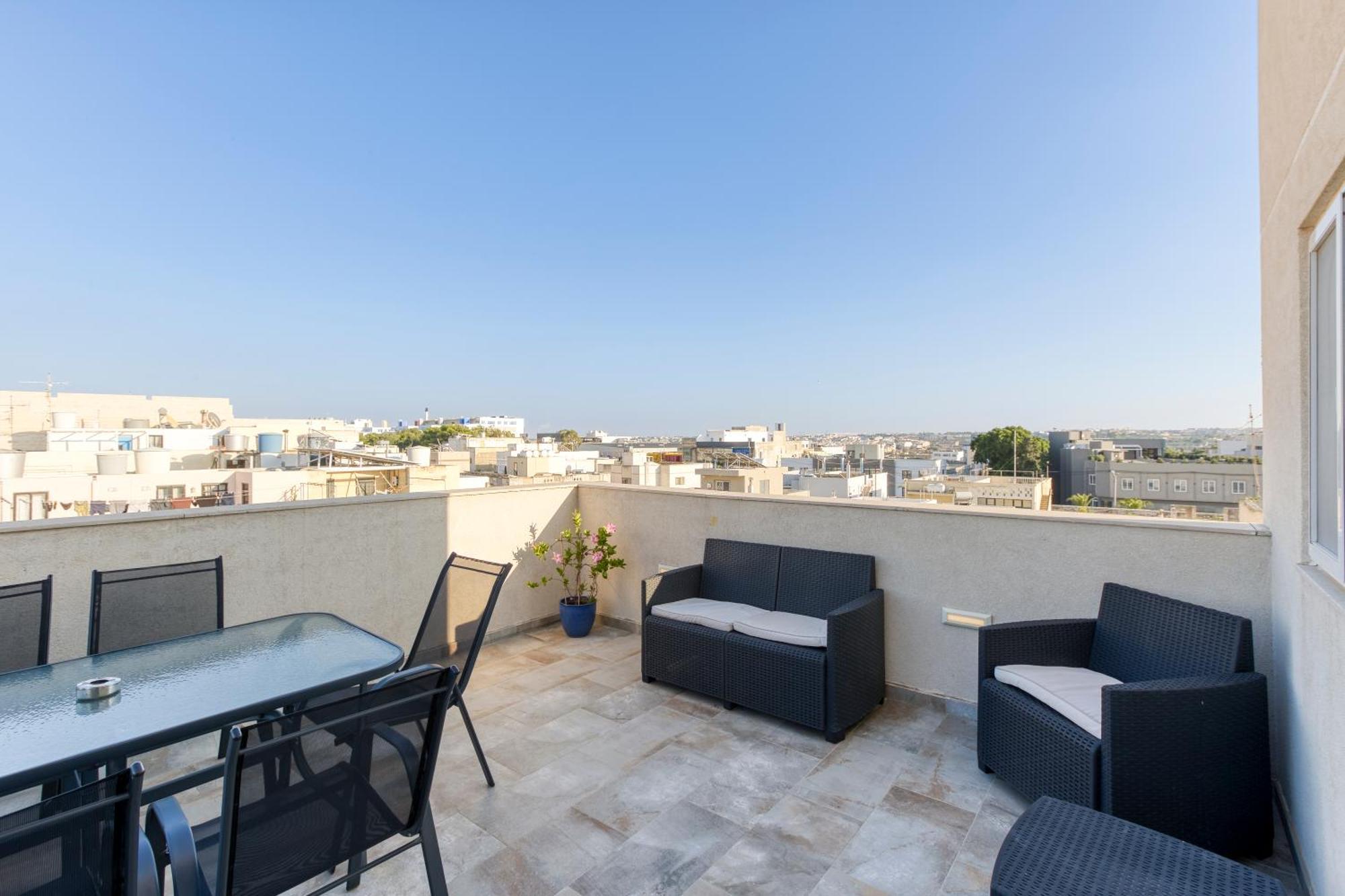Annitchka Mansions - Penthouse In Central Malta Birkirkara Esterno foto