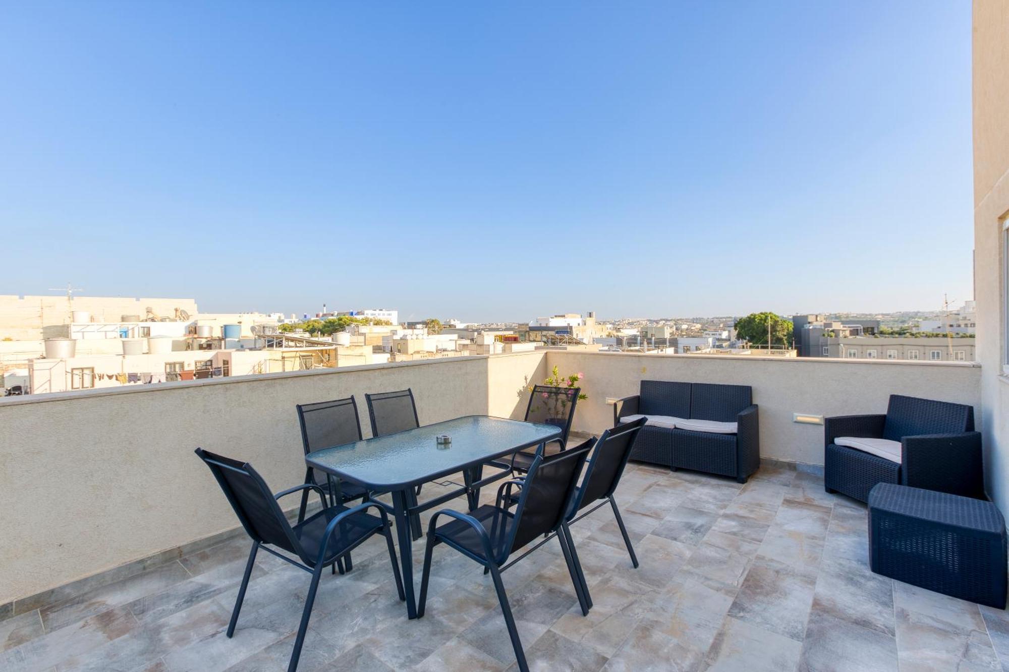 Annitchka Mansions - Penthouse In Central Malta Birkirkara Esterno foto