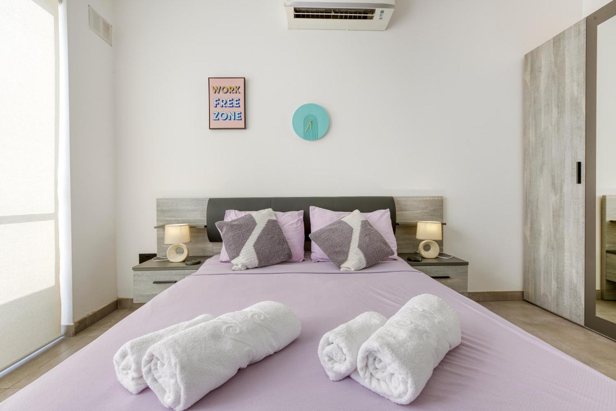 Annitchka Mansions - Penthouse In Central Malta Birkirkara Esterno foto
