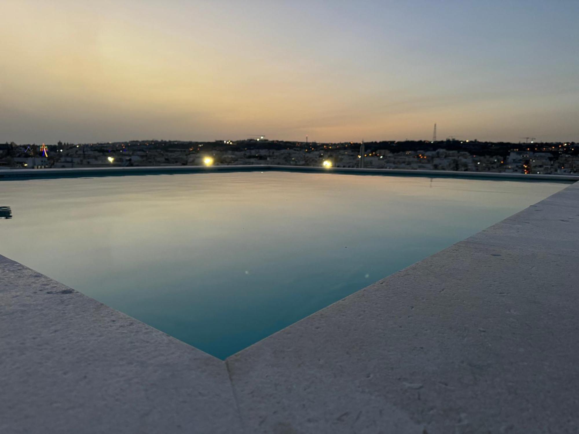 Annitchka Mansions - Penthouse In Central Malta Birkirkara Esterno foto